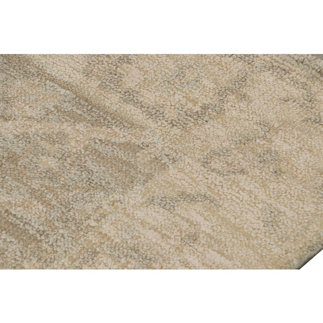 2010s Rug & Kilim’s Oushak Style Runner Rug in Beige/Brown, With Floral Patterns For Sale - Image 5 of 7