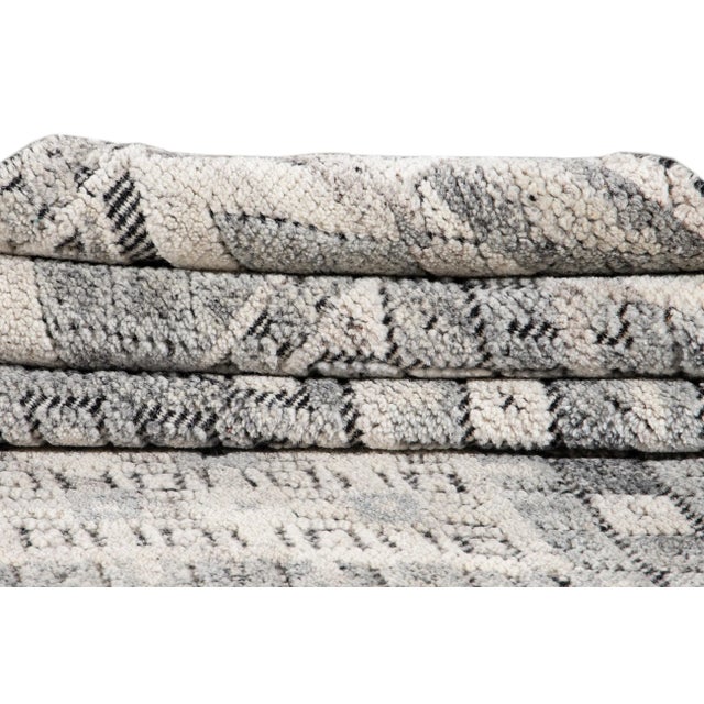 21st Century Modern Textured High Low Wool Rug For Sale - Image 4 of 13