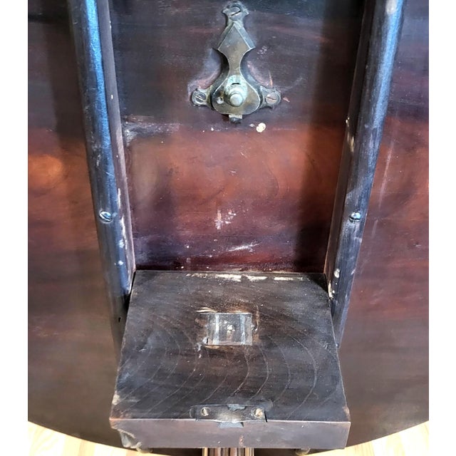 19th C American Mahogany Chippendale Round Tripod Tilt-Top Tea Table For Sale - Image 11 of 18