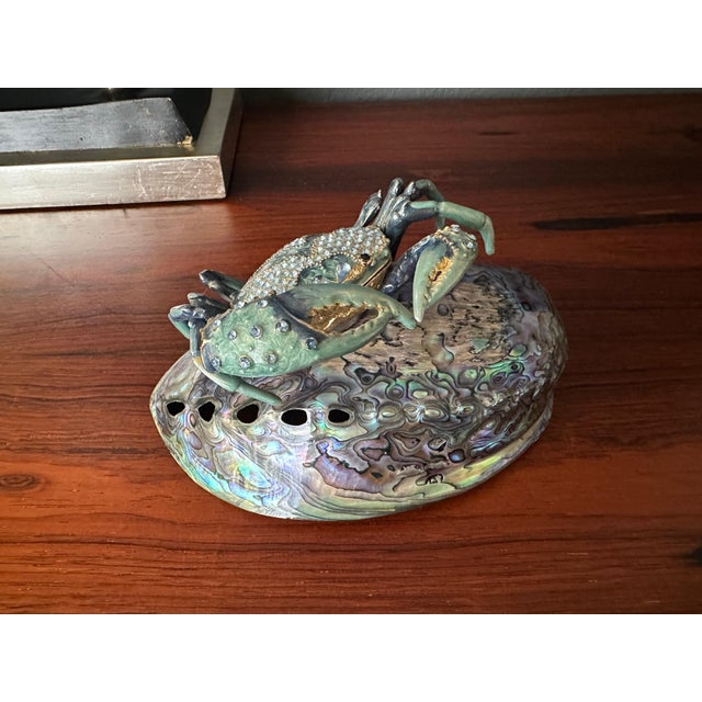 Teal Jeweled Enameled Crab Paperweight on Abalone Shell For Sale - Image 8 of 12