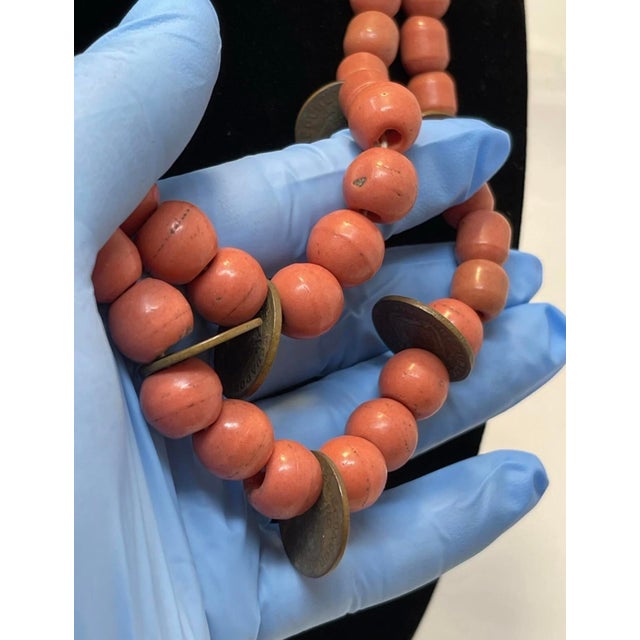 1960s South American Ecuador Chachal Barrel Bead Coin Necklace. South American Vintage Jewelry For Sale - Image 14 of 15