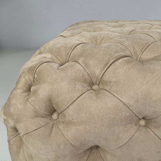 Italian Modern Squared Pouf in Beige Suede with Buttons, 1990s For Sale - Image 6 of 13