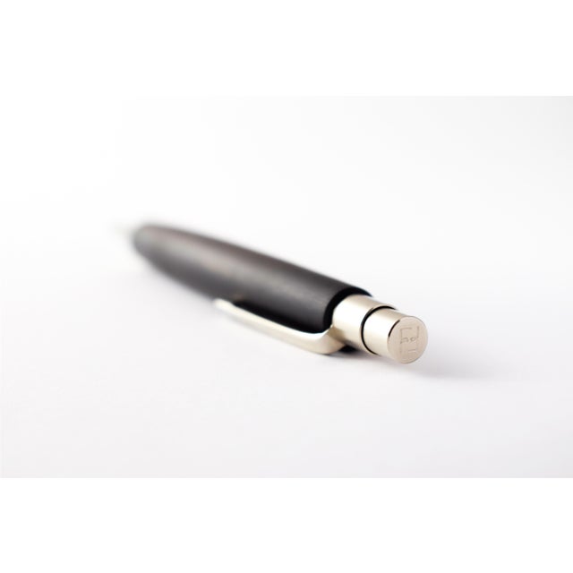 Contemporary Berlin Ballpoint Pen in Ebony Wood by Jean-Frédéric Fesseler for Atelier Fesseler For Sale - Image 3 of 4