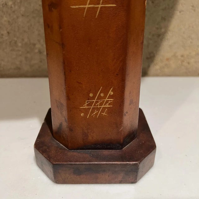 Arturo Pani Leather Wrapped Table Lamp, Gold, Mexico, 1950s For Sale - Image 10 of 17