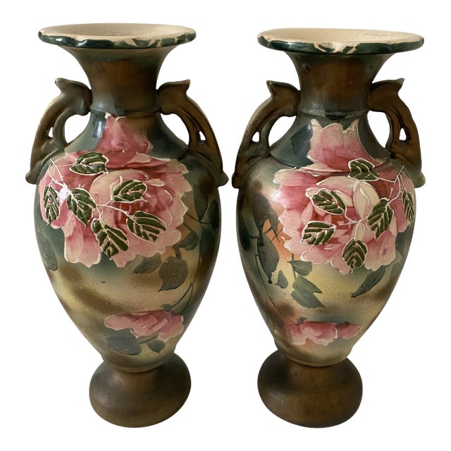 Asian Morimura Nippon Double Handle Hand Painted Vintage Vases For Sale