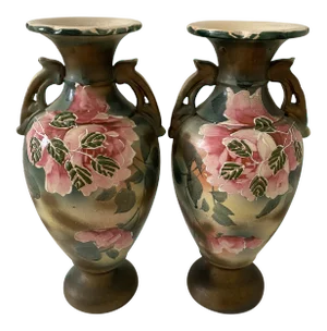 Asian Morimura Nippon Double Handle Hand Painted Vintage Vases