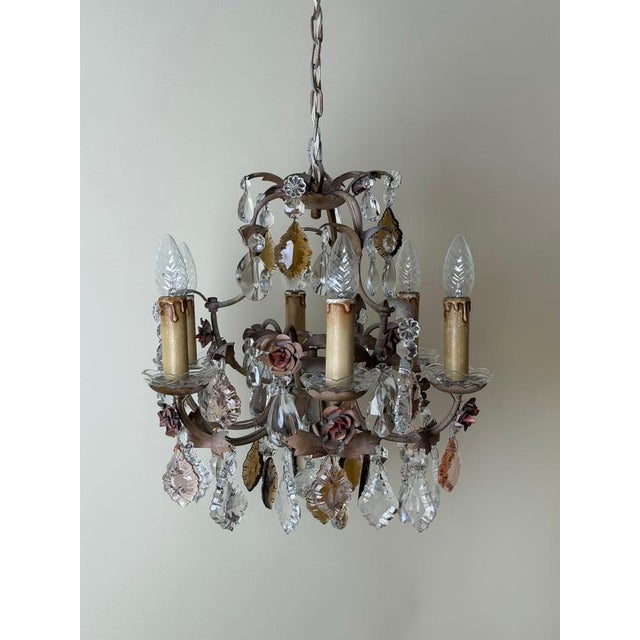 1950s Hollywood Regency Crystal 6-Arm Chandelier with Hand-Painted Rose Details from Palwa, 1950s For Sale - Image 5 of 18