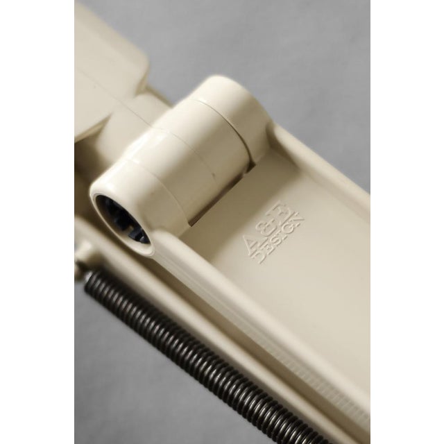 1970s Vintage Scandianavian Beige Plastic Table Lamp by Tom Ahlström & Hans Ehrich for Fagerhults, 1975 For Sale - Image 5 of 17