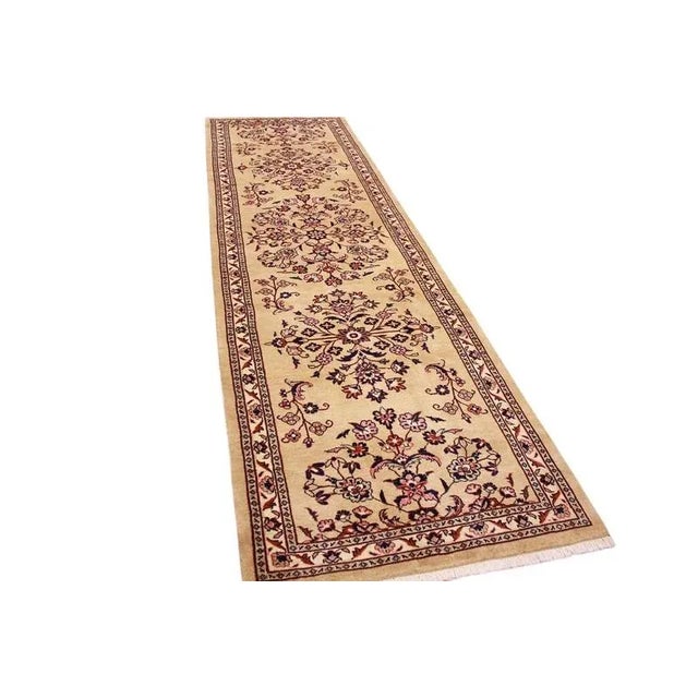 High-quality Middle Eastern rug Sarouk | Knot density: 400.000 knots/m² | Pattern: Colorful leaf and flower motifs | Size:...