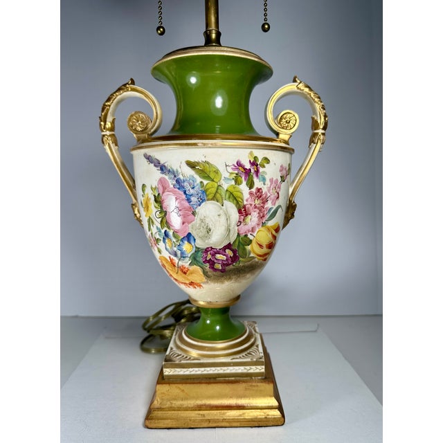 Wood 19th Century Old Paris Porcelain Urn Table Lamp. For Sale - Image 7 of 16