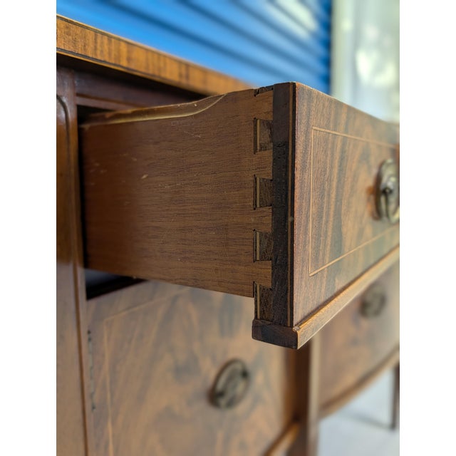 Hepplewhite Colonial Revival Flame Mahogany Bowfront Sideboard/Buffet For Sale - Image 13 of 18