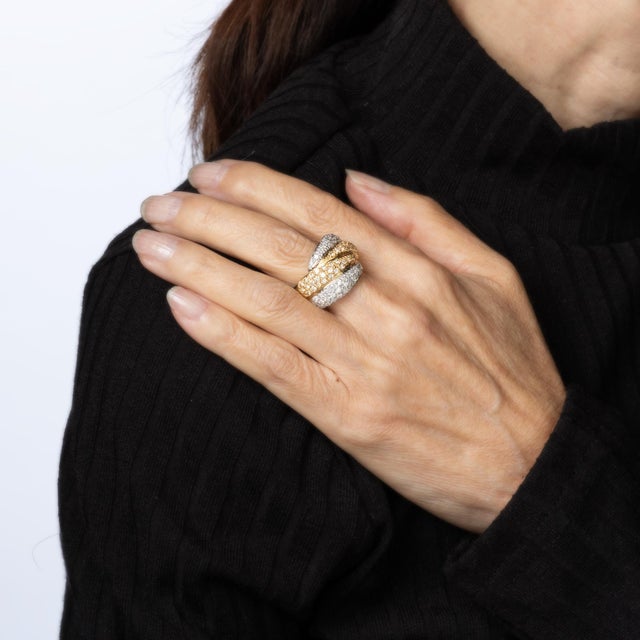 Vintage 80s 2.52ct Diamond Wide Band Sz 8.5 Ring 18k Gold Platinum Jewelry For Sale In Los Angeles - Image 6 of 7