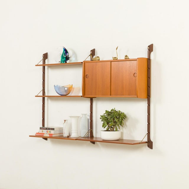 Small Ergo Wall Unit in Teak attributed to John Texmon, Norway 1960s For Sale - Image 15 of 15