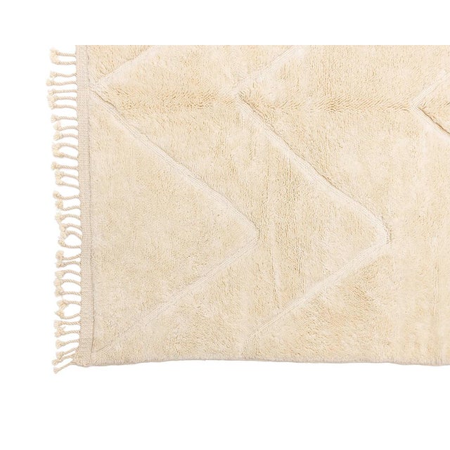 Tone-on-Tone Diamond Hand-Knotted Moroccan Wool Rug | 10'0" X 6'9" | One of a Kind For Sale - Image 6 of 7