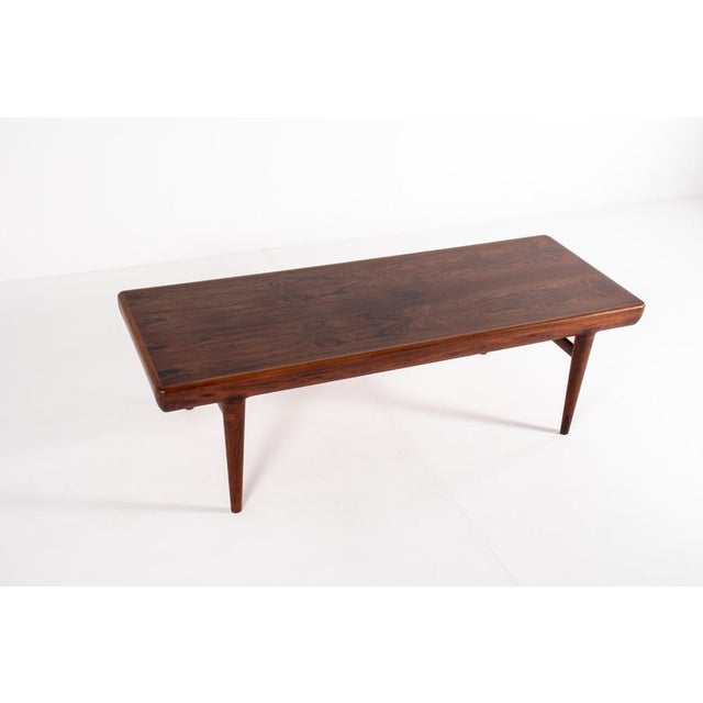 Vintage Rosewood Coffee Table by Johannes Andersen for CFC Silkeborg, 1960s For Sale - Image 6 of 18