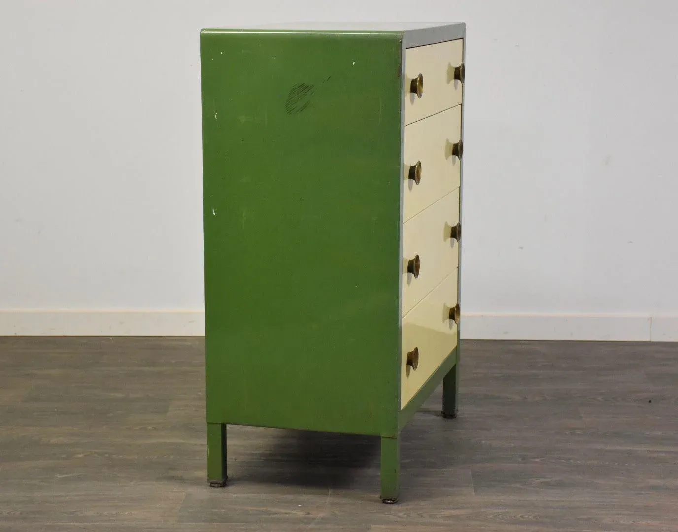 vintage metal dresser Antique Simmons Rustic Chest of Drawers Furniture Bedroom Storage American Traditional Primitive CUSTOM PAINT AVAIL Designed with 8 deep drawers provide generous storage space with smooth metal drawer glides Norman Bel Geddes Metal Dresser