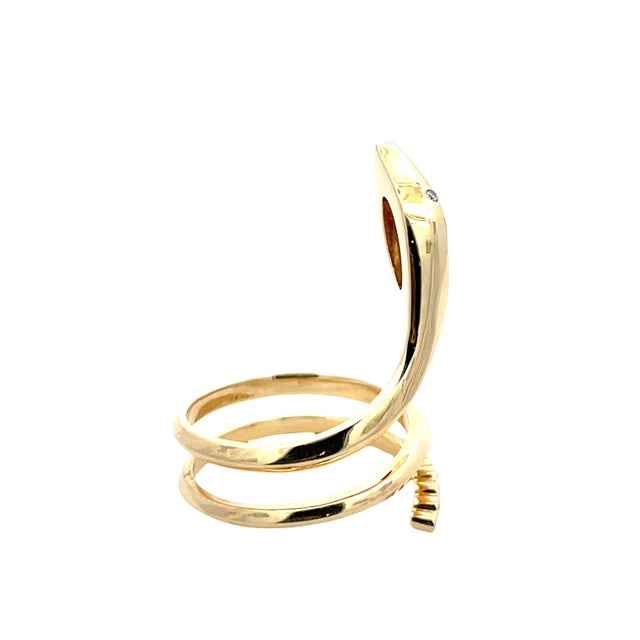 Gia Certified 1.18 Carat Weight Oval Diamond Snake Ring in 18k Yellow Gold, Size 6.75 For Sale - Image 4 of 5