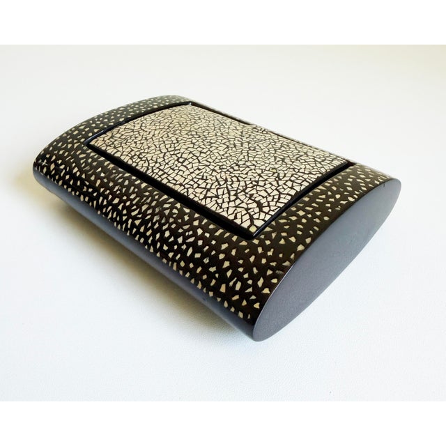 Late 20th Century Eggshell Lacquer, Jean Dunand Style Art Deco Box For Sale - Image 9 of 11