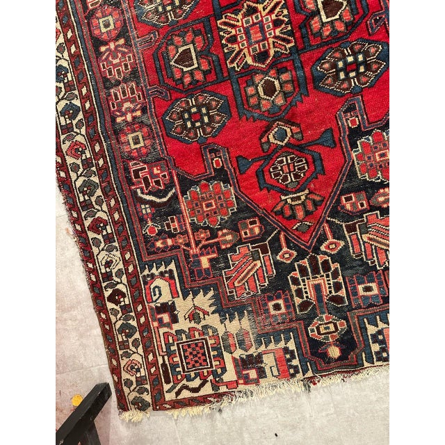 1940s Vintage Distressed Hamadan Rug, 1940s For Sale - Image 5 of 16