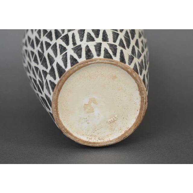 Ceramic Mid Century Italian Black & White Abstract Pattern Ceramic Vase For Sale - Image 7 of 8