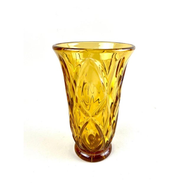 20th Century Art Deco Glass Vase in Amber Colored, Austria, 1920s For Sale - Image 3 of 17