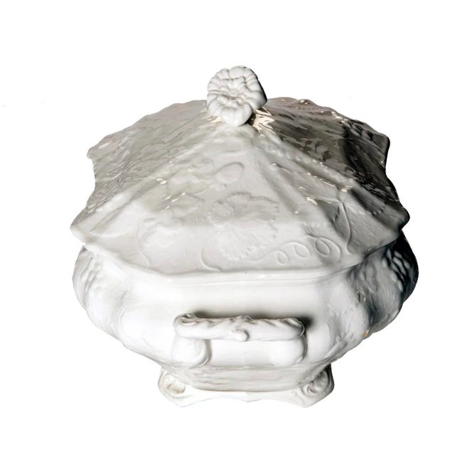 Burgess & Leigh Mid 20th Century English Ironstone Davenport Soup Tureen For Sale - Image 4 of 8
