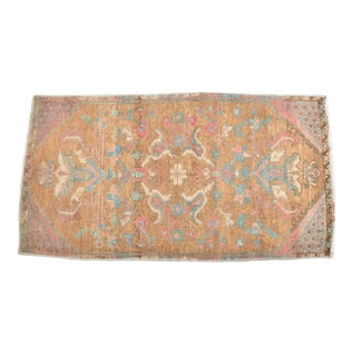 Mid 20th Century Small Handknotted Floral Rug For Sale