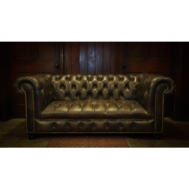 Westminster Button Sofas and Ottoman in Black Leather from Timothy Oulton, 2010s, Set of 3 For Sale - Image 10 of 14