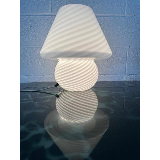 White Murano Glass Mushroom, 1970s For Sale - Image 4 of 6
