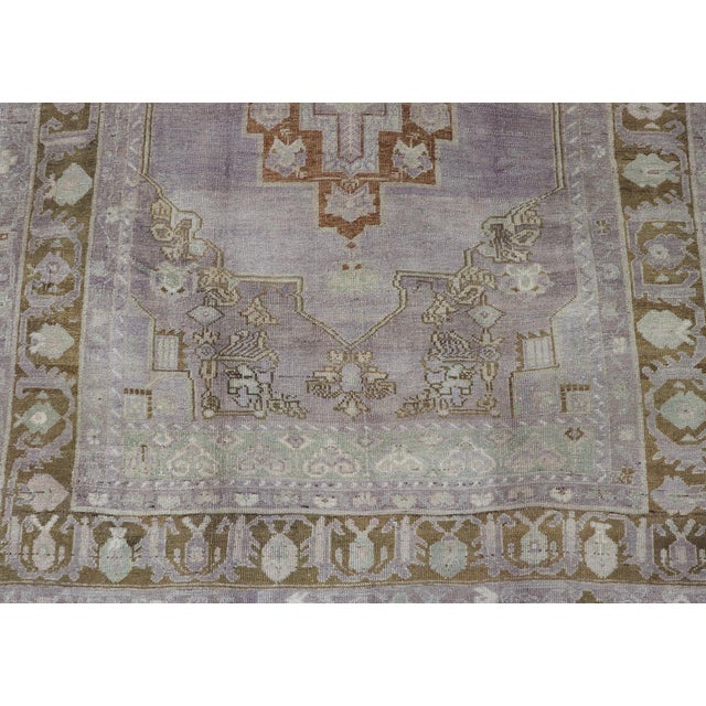 Layered Medallion Oushak Vintage Rug From Turkey With Floral Motifs 5'8 X 9'5 For Sale - Image 11 of 14