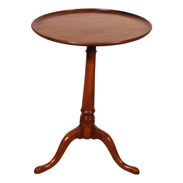 Small 18th Century Mahogany Tea Table For Sale