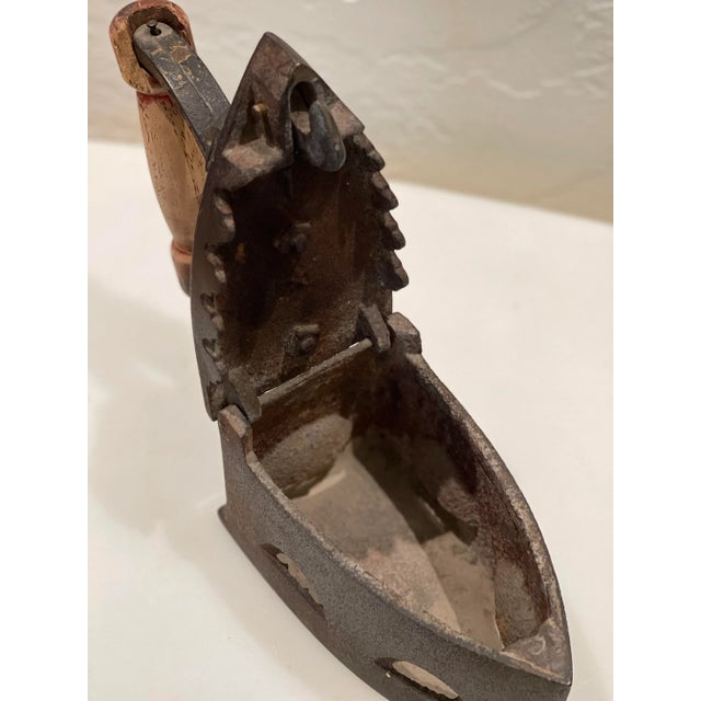 Mexican Late 19th Century Antique Mexican Cast Iron Coal Iron For Sale - Image 3 of 4