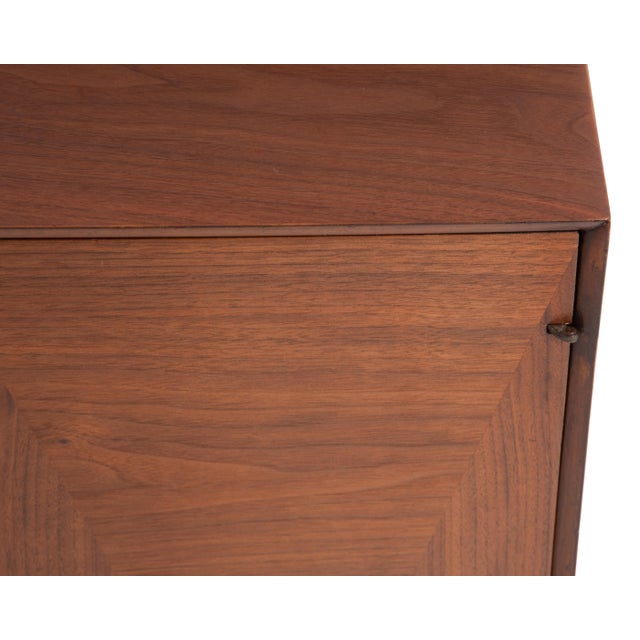 Ramseur Furniture Mid Century Walnut Brass Diamond Front Record Cabinet Credenza Unmarked For Sale - Image 10 of 13