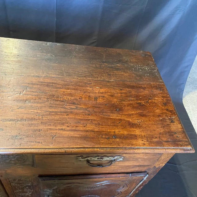Brown French 18th Century Carved Walnut Buffet or Sideboard Storage Cabinet For Sale - Image 8 of 12