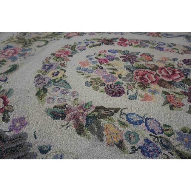 Late 19th Century Early 20th Century (1935) Ivory Multicolor Antique American Hooked Rug 4'2" X 7'6" Americana Floral Carpet For Sale - Image 5 of 12
