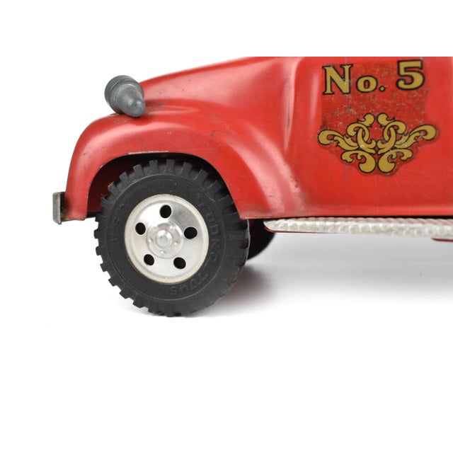 Vintage Mid 20th Century Metal Tonka Pumper Fire Truck Toy Model Figurine Usa For Sale - Image 11 of 13