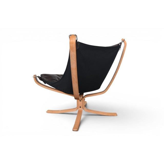 Mid 20th Century Pair of Lowback Sigurd Ressell Falcon Chairs in Lacquered Beech For Sale - Image 11 of 11