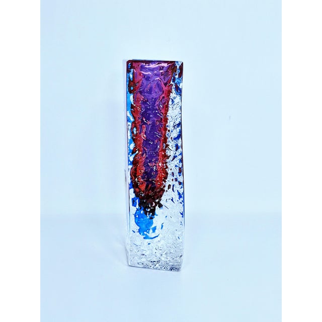 1980s Mid-Century Murano Sommerso Textured Glass Vase by Alessandro Mandruzzato For Sale - Image 5 of 12