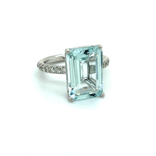 Sky Blue Natural Aquamarine Diamond Ring 14k W Gold 5.78 TCW Certified For Sale - Image 8 of 8
