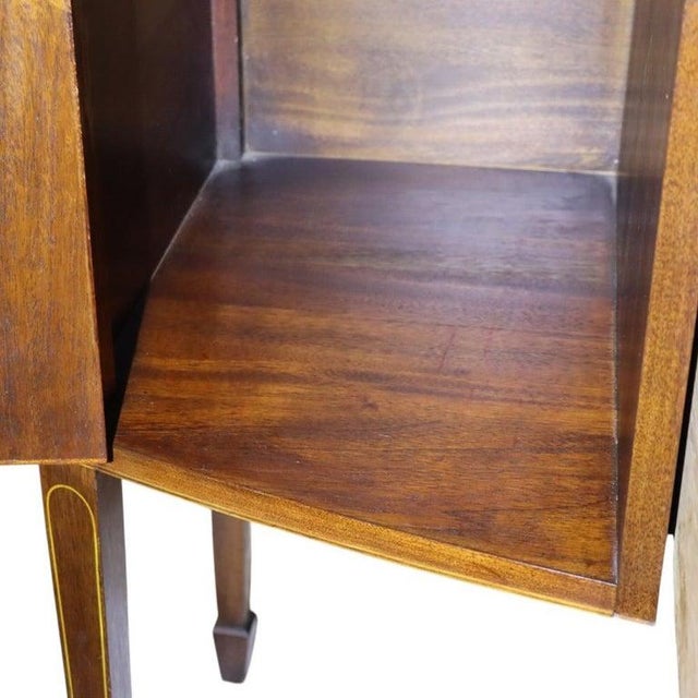 Henkel-Harris, Fallon & Hellen Inc English Style Mahogany Banded Sideboard C1930 For Sale - Image 10 of 18