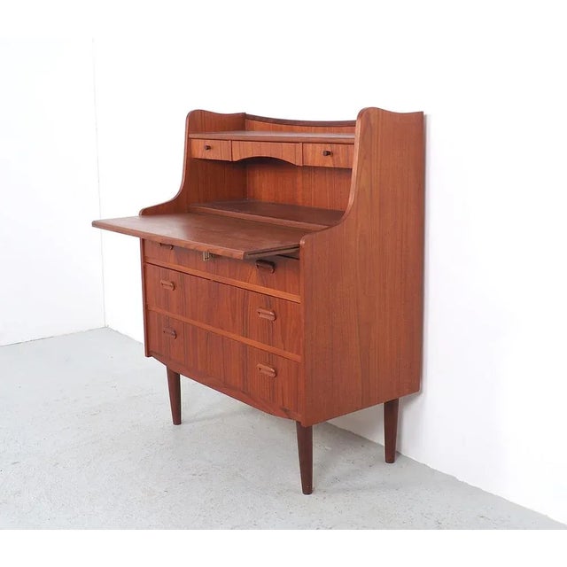 1960s Danish Secretary in Teak with Pull Out Mirror and Desk, 1960s For Sale - Image 5 of 12