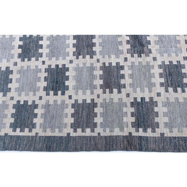 "Gray Checkerboard" Contemporary Scandinavian Slate Rug by Doris Leslie Blau For Sale In New York - Image 6 of 7