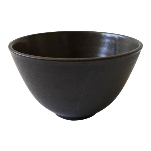 Mid-Century Handmade Brown Ceramic Bowl from Wallåkra, Sweden For Sale