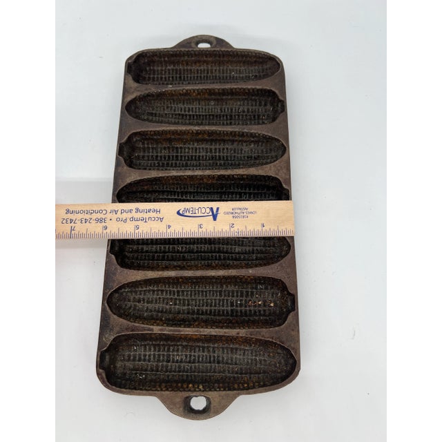 Mid 20th Century Vintage Cast Iron Wagner Ware Cornbread Pans For Sale - Image 5 of 7