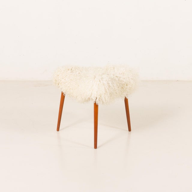 Wood Mid-Century Scandinavian Triangular Ottoman in Long Hair Sheepskin, Denmark, 1960s For Sale - Image 7 of 7