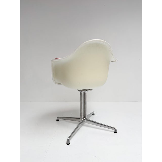 Red DAL Armchair by Charles & Ray Eames for Vitra, 2010s For Sale - Image 8 of 17