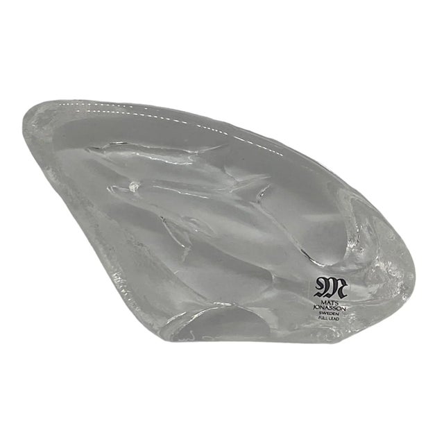 Modern Vintage Late 20th Century Mats Jonasson Sweden Etched Full Lead Crystal “Dolphins” Paperweight For Sale - Image 3 of 13