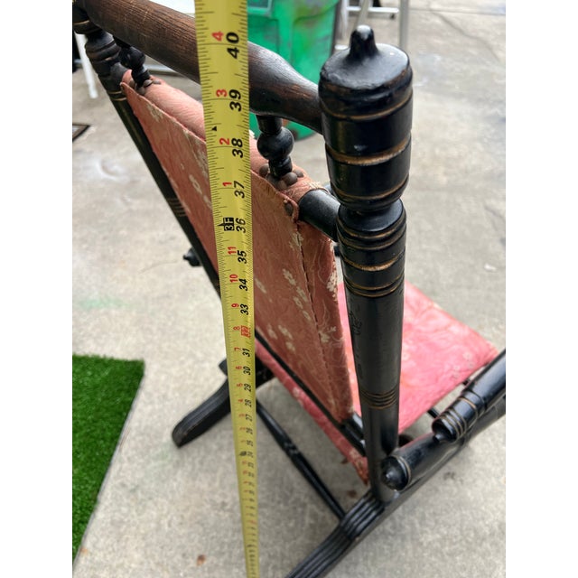 Mid-Century Modern 1800s Spool Wooden Rocking Chair With Red Cushions For Sale - Image 3 of 8