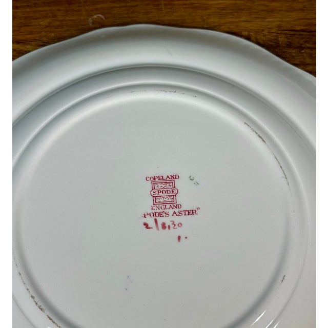 Mid 20th Century Spode (England) Aster Red Dinner Plates - a Pair For Sale In Orlando - Image 6 of 7