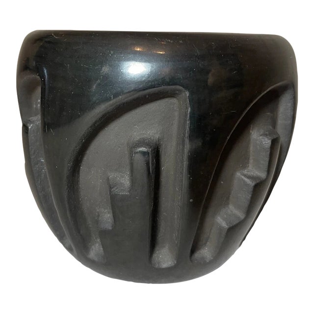 Share Antique R. Tapia Santa Clara Pueblo Native American Black Pottery Blackware Bowl For Sale